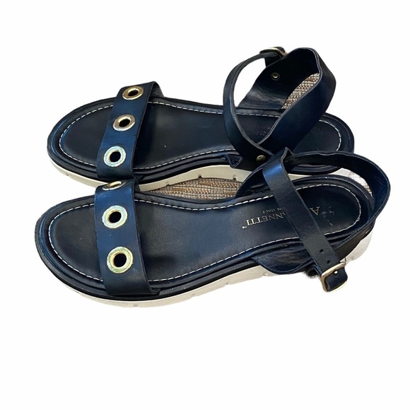 A. Gianetti Black sandal. Gold Grommet detail - Picture 4 of 9